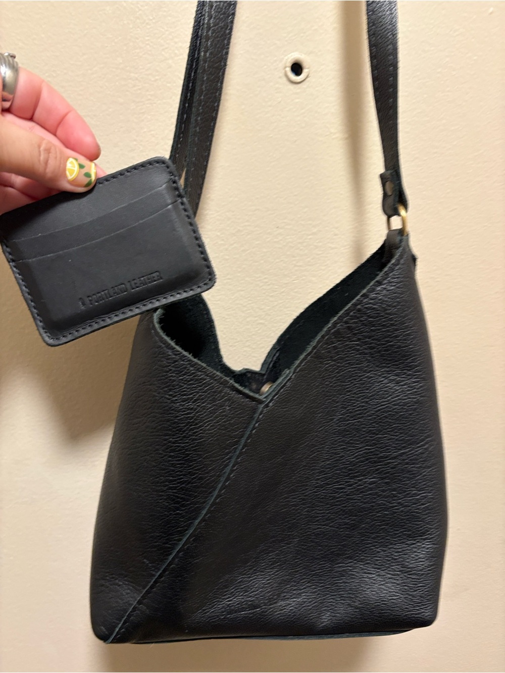 Portland Leather small size Shoulder Bucket Bag